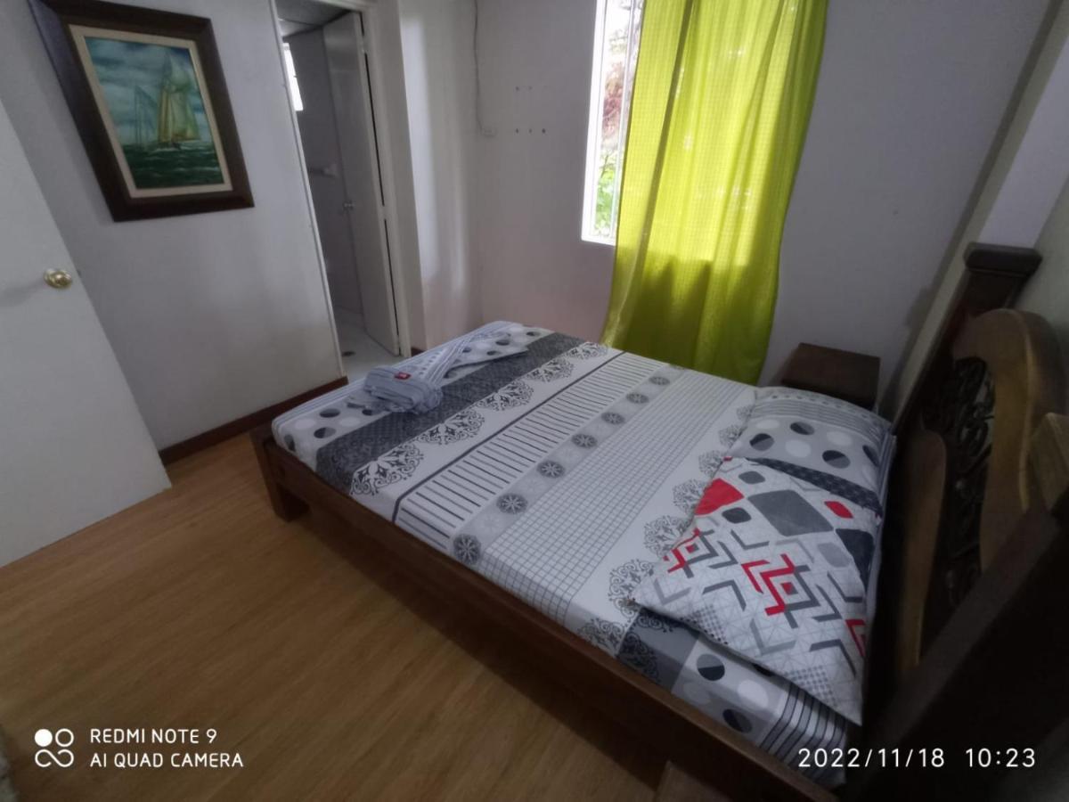 Apartamento 201 Amplio Y Comodo Medellin 90 Mts Екстер'єр фото