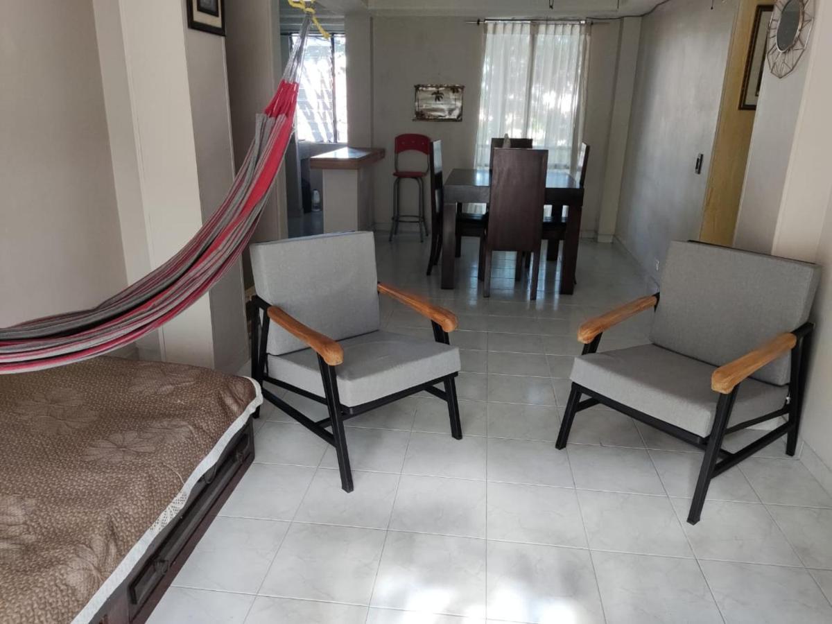 Apartamento 201 Amplio Y Comodo Medellin 90 Mts Екстер'єр фото